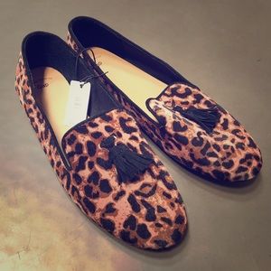 GAP leopard loafers - size 8 - NWT